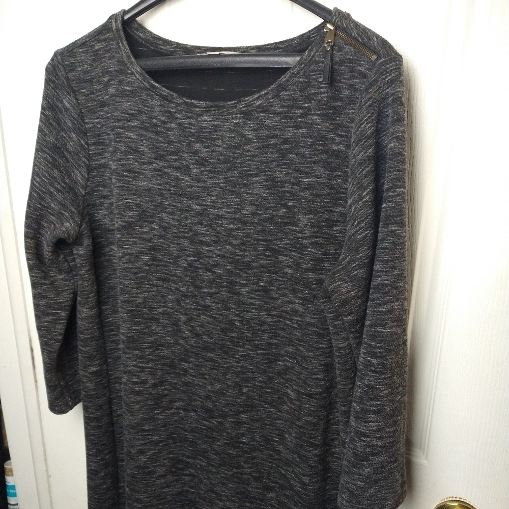 LOFT dark grey white heather designed straight dress. Size L